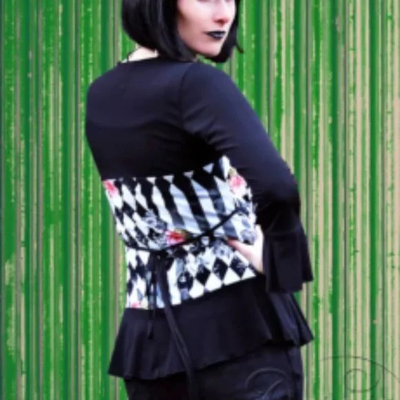 Red Rose Floral Goth Corset Style Bell Sleeve Black Gothic Top Sexy - Picture 2 of 3